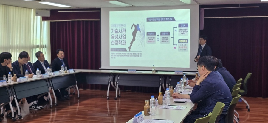 ▲ 협의회는 소방교육과 직업교육의 실효성을 높이기 위한 토의가 진행됐고 각 학교 간 교육 프로그램 운영 현황과 성과 공유, 공동 사업 추진 방안 등이 논의됐다.ⓒ조일고