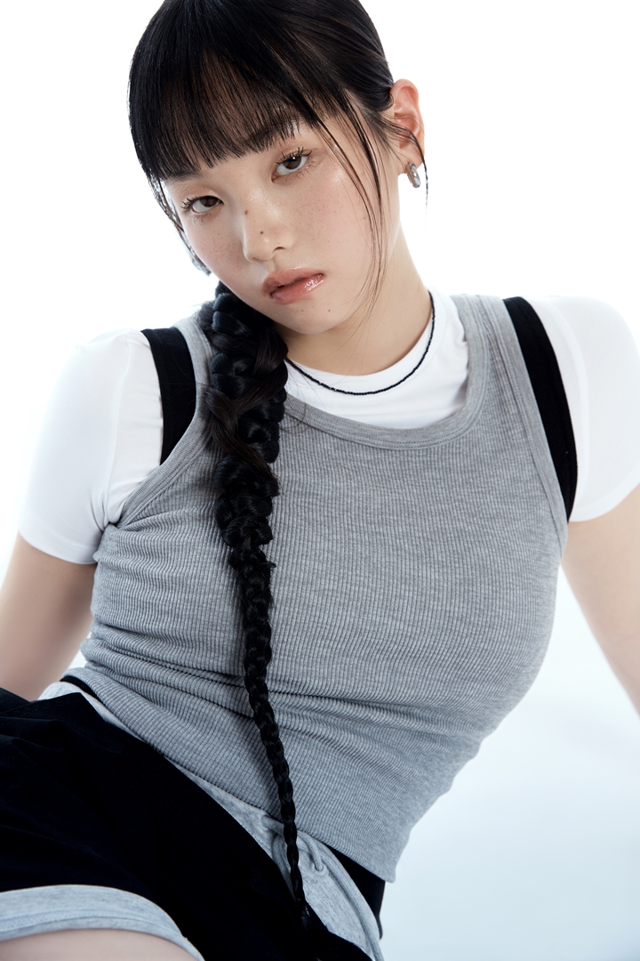 ▲ 스파오 여성 베이직 컬렉션 화보ⓒ이랜드