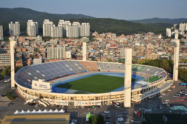 ▲ 수원종합운동장. ⓒ수원도시공사 제공