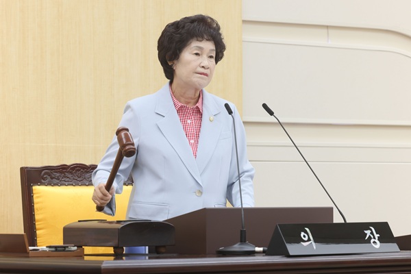 ▲ 오관영의장이 9일 제286회 제1차 정례회를 개회하고 16일간의 공식 일정에 들어갔다고 밝혔다.ⓒ동구의회