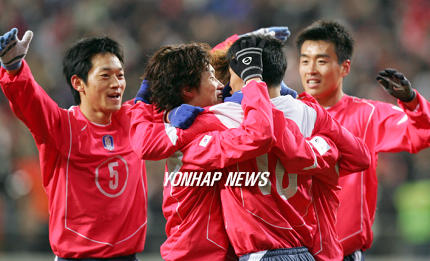 ▲ 역대 쿠웨이트전에서 차범근, 박지성, 이동국 등 한국 축구 전설들이 골을 터뜨렸다.ⓒ연합뉴스 제공