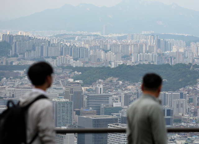 ▲ 서울 남산에서 바라본 성북구, 노원구 일대 아파트 단지.ⓒ연합뉴스