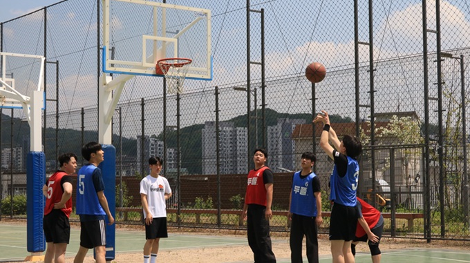 ▲ 인문캠퍼스 백마체전-농구 경기.ⓒ명지대