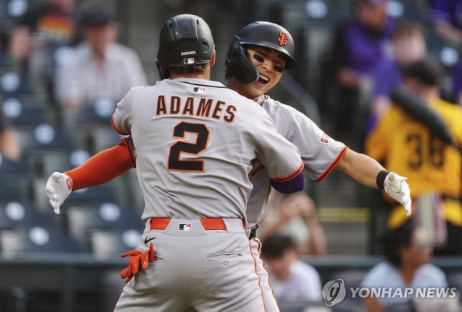 ▲ 샌프란시스코 이정후가 2경기 연속 3루타를 때리며 타격감을 자랑했다. 팀은 7연승을 달렸다.ⓒ연합뉴스 제공