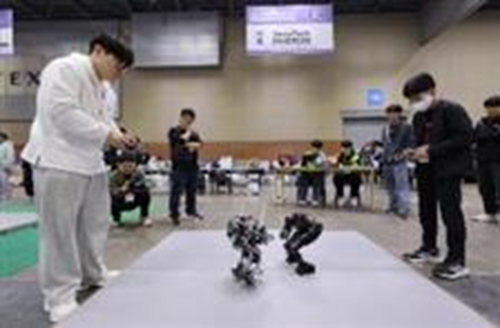 ▲ 강릉시가 국내 최대 규모의 로봇 경진대회인 '국제로봇콘테스트' 유치에 성공하며 첨단기술과 미래산업을 선도하는 도시로 한 걸음 더 나아갈 전망이다. ⓒ강릉시