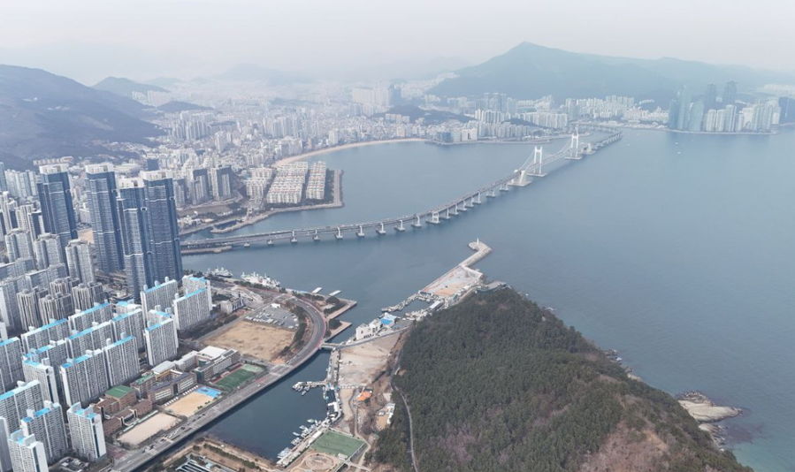 ▲ 금융 자사고 최우선 협상 대상 부산 남구 용호동 부지 전경.ⓒ박수영 의원실