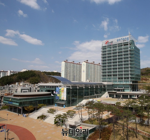 ▲ 포항시청 전경.ⓒ뉴데일리