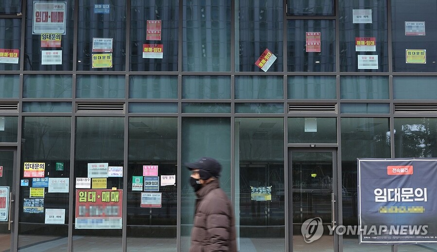 ▲ 서울 한 건물 상가에임대 광고가 붙어 있는 모습. ⓒ연합뉴스