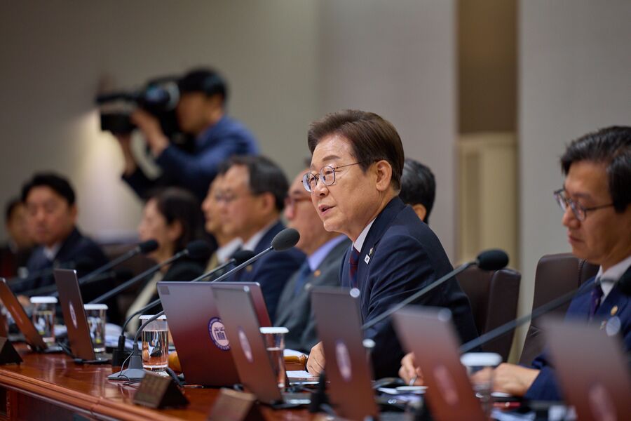 ▲ 이재명 대통령이 지난 10일 서울 용산 대통령실에서 열린 국무회의를 주재하고 있다. (사진=대통령실 제공)