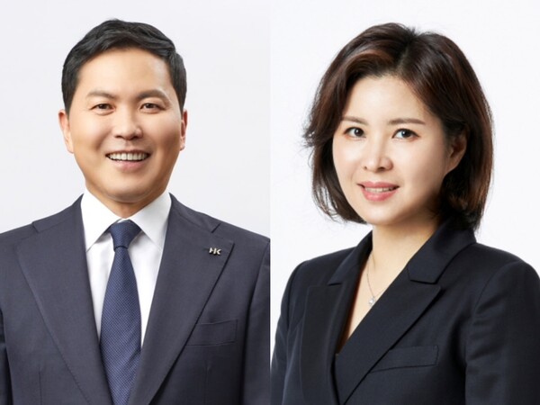 ▲ (좌로부터)윤상현 한국콜마 부회장, 윤여원 콜마비앤에이치 대표