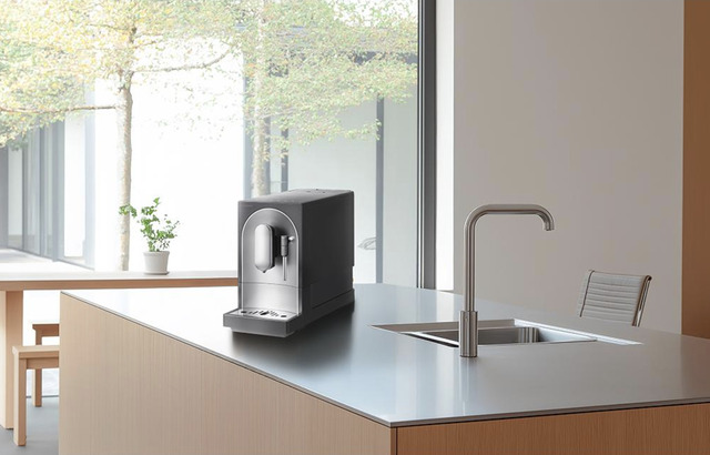 ▲ 쿠쿠가 커피머신을 출시하며 홈카페 시장 공략에 본격 진출한다. ⓒ쿠쿠