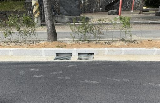 ▲ 청주시는 집중호우로 빈번히 침수되는 서원구 산남동 주변 2순환로(산남사거리~산남2사거리 일원)에 침수피해 예방 및 쾌적한 도로환경 조성을 위해 추진한 하수도 정비사업을 완료했다.ⓒ청주시