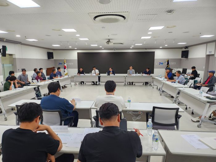 ▲ 인천구월2 공공주택지구 민·관·공 합동협의체가 24일 iH 회의실에서 열리고 있다 ⓒiH 제공