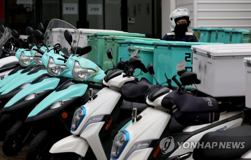 배민 "경쟁사서 빠지면 수수료 우대" … 배달앱 경쟁 심화