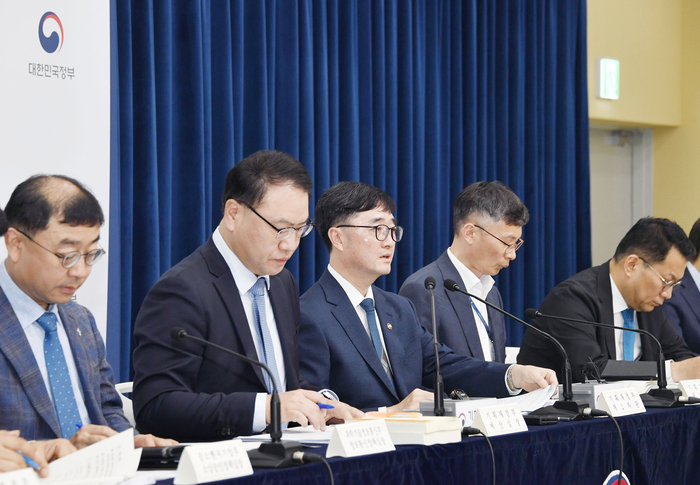 ▲ 임기근 기획재정부 2차관이 지난 19일 2025년 2차 추가경정예산에 대해 설명하고 있다. ⓒ기획재정부