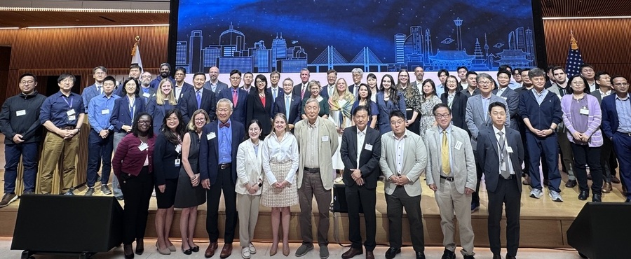 ▲ 오송첨단의료산업진흥재단은 지난 12일 미국 휴스턴에서 열린‘2025 한·미 바이오 포럼(Korea-U.S. Bio Forum)’에서, 텍사스 메디컬 센터(TMC) 산하 혁신 허브인 TMC Innovation(TMCi)와 전략적 협력 방안을 논의했다. ⓒKBIOHealth