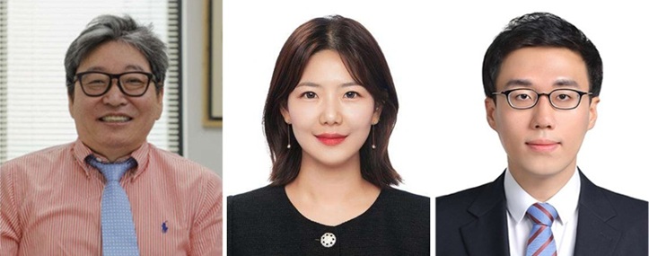 ▲ 왼쪾부터 서강대 부동산학협동과정 이상근 교수, 박사과정생 지효진, 윤재원.ⓒ서강대