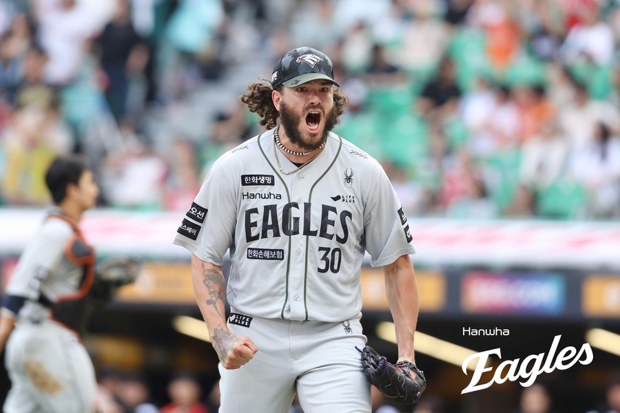 ▲ 폰세가 역투를 펼친 한화가 SSG를 꺾고 단독 1위 자리에 복귀했다.ⓒ한화 이글스 제공