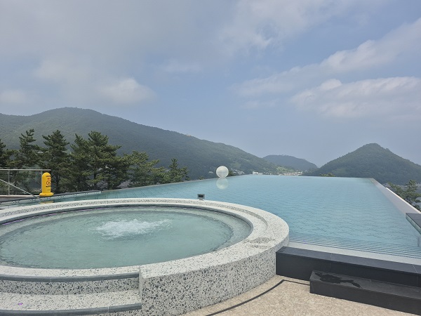 ▲ 인피니티풀 ⓒ김보라 기자