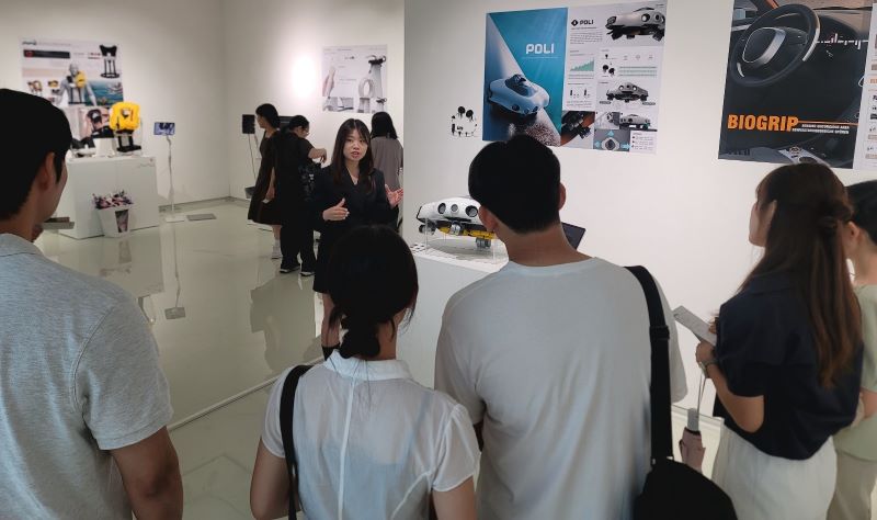 ▲ 한국기술교육대 디자인공학전공 4학년 학생들의 졸업작품전시회가 서울 ‘슈페리어 갤러리’에서 열리고 있다.ⓒ한기대