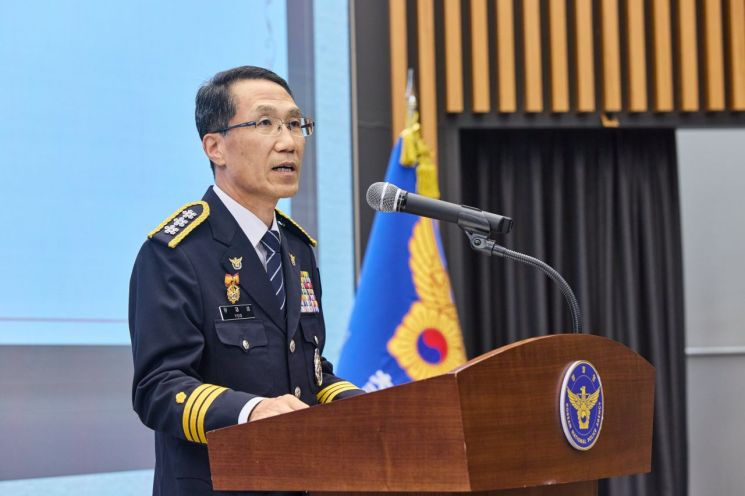 ▲ 유재성 신임 경찰청장 직무대행이 30일 오후 취임식에서 발언을 하고 있다. ⓒ경찰청