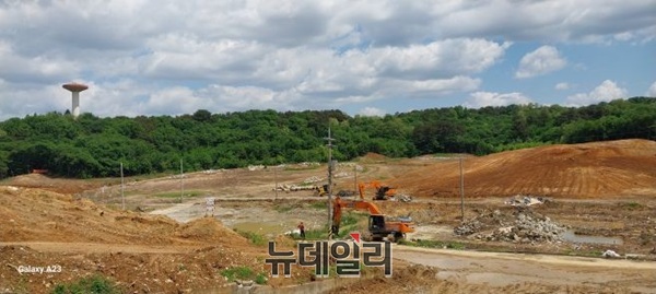 ▲ 도안 2-4 지역이 도시개발지구로 지정되지 않은 자연녹지 지역임에도 불구하고, 해당 지역에서 조합원 모집이 승인돼 위법 논란이 확산하고 있다.ⓒ김경태 기자