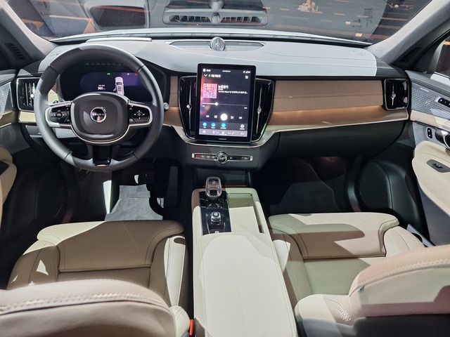 ▲ 볼보 XC90 내부 모습 ⓒ홍승빈 기자