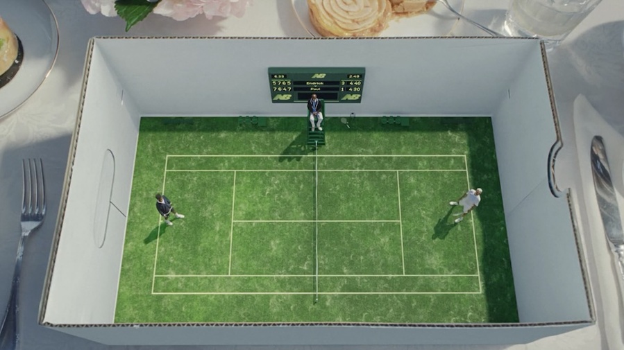 ▲ 뉴발란스의 'Quiet Please' 광고 캠페인. ©New Balance