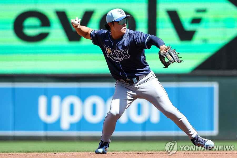▲ 320일 만에 MLB에 복귀한 김하성이 1일 만에 부상 여파로 결장했다.ⓒ연합뉴스 제공