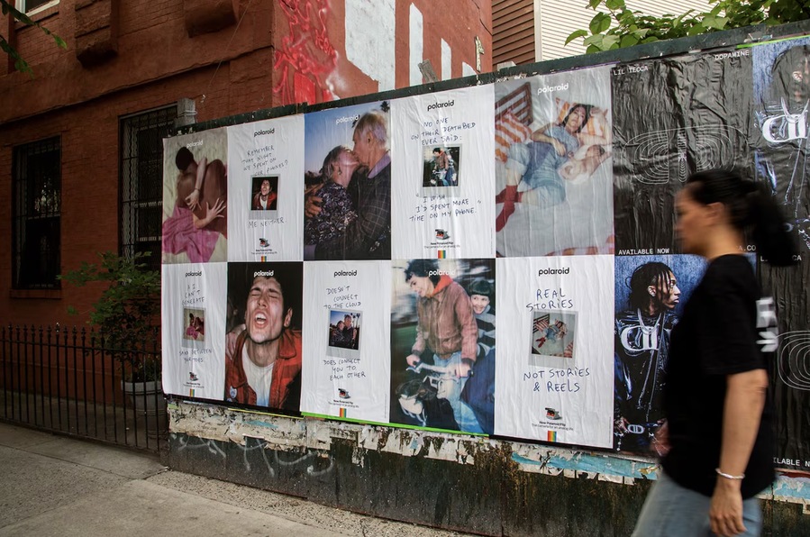 ▲ 폴라로이드의 'The Camera for an Analog Life' 캠페인. ©Polaroid