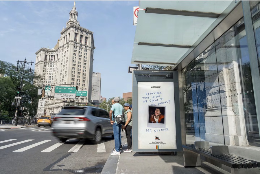 ▲ 폴라로이드의 'The Camera for an Analog Life' 캠페인. ©Polaroid