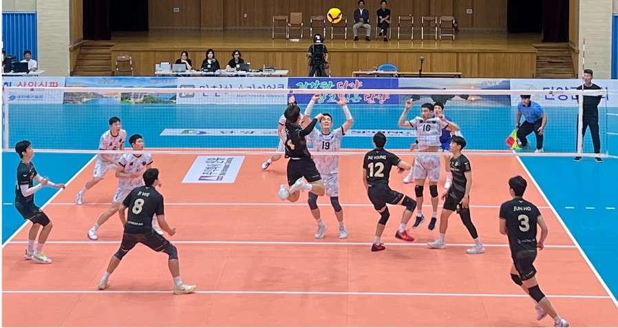 ▲ ‘2025 한국실업배구연맹 & 프로배구 퓨처스 챔프전 단양대회’가 지난 2일~10일 단양군체육관 동관과 서관에서 진행돼고 있다. ⓒ단양군