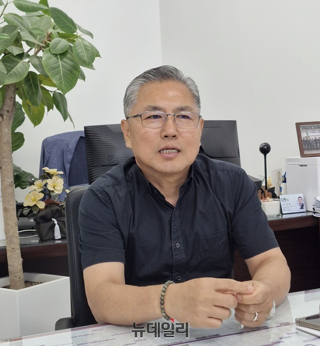 ▲ 설립 2년 차를 맞은 청주시정연구원 원광희 원장은  