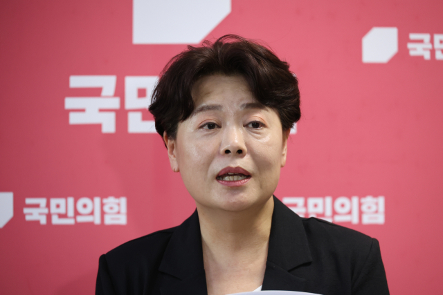 ▲ 윤희숙 국민의힘 혁신위원장이 9일 국회에서 기자회견을 하고 있다. /연합뉴스