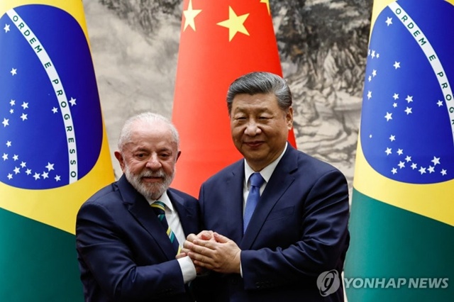 ▲ 루이스 이나시우 룰라 다 시우바 브라질 대통령(좌)과 시진핑 중국 국가주석. EPA 연합뉴스 자료사진. ⓒ연합뉴스