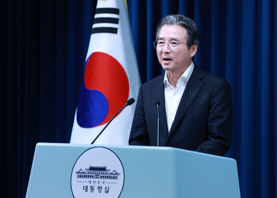 ▲ 김용범 정책실장이 10일 서울 용산 대통령실 청사에서 RE100 산단 관련 브리핑을 하고 있다. ⓒ뉴시스