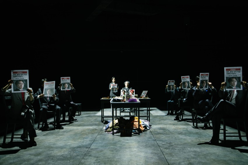 ▲ 연극 '관저의100시간' 공연 사진.ⓒ네버엔딩플레이
