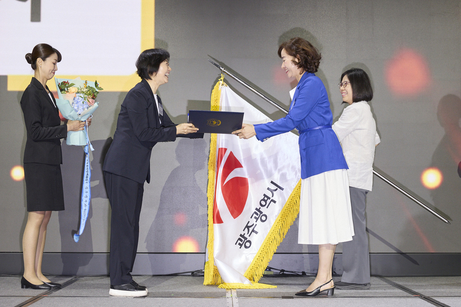 ▲ .광주시, ‘저출생 극복 공로’ 국무총리 표창 
ⓒ광주광역시 제공