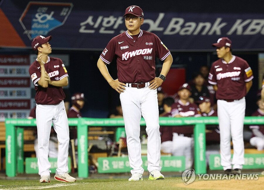 ▲ 키움이 홍원기 감독과 고형욱 단장, 김창현 수석코치를 동시에 해임했다.ⓒ연합뉴스 제공