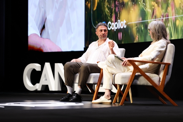 ▲ 칸라이언즈에서 강연하는 무스타파 술레이만(Mustafa Suleyman) 마이크로소프트 AI(Microsoft AI) 대표(CEO). ⓒ칸라이언즈