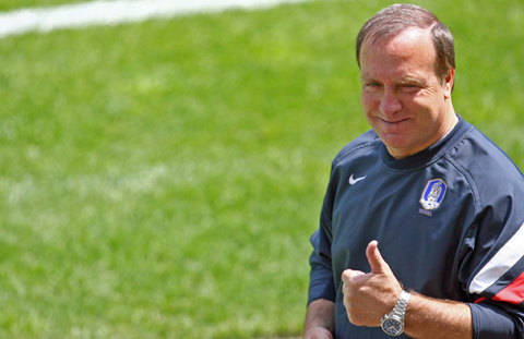 ▲ 2006 독일 월드컵에서 아드보카트 감독은 9개월이라는 짧은 시간에도 한국 대표팀을 인상적으로 이끌었다.ⓒ연합뉴스 제공