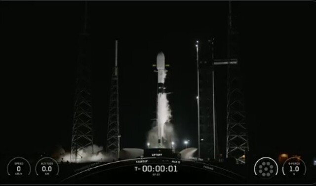 ▲ 16일(현지시각) 아마존의 세 번째 인터넷 위성 발사 모습. 출처=스페이스X 엑스ⓒ연합뉴스