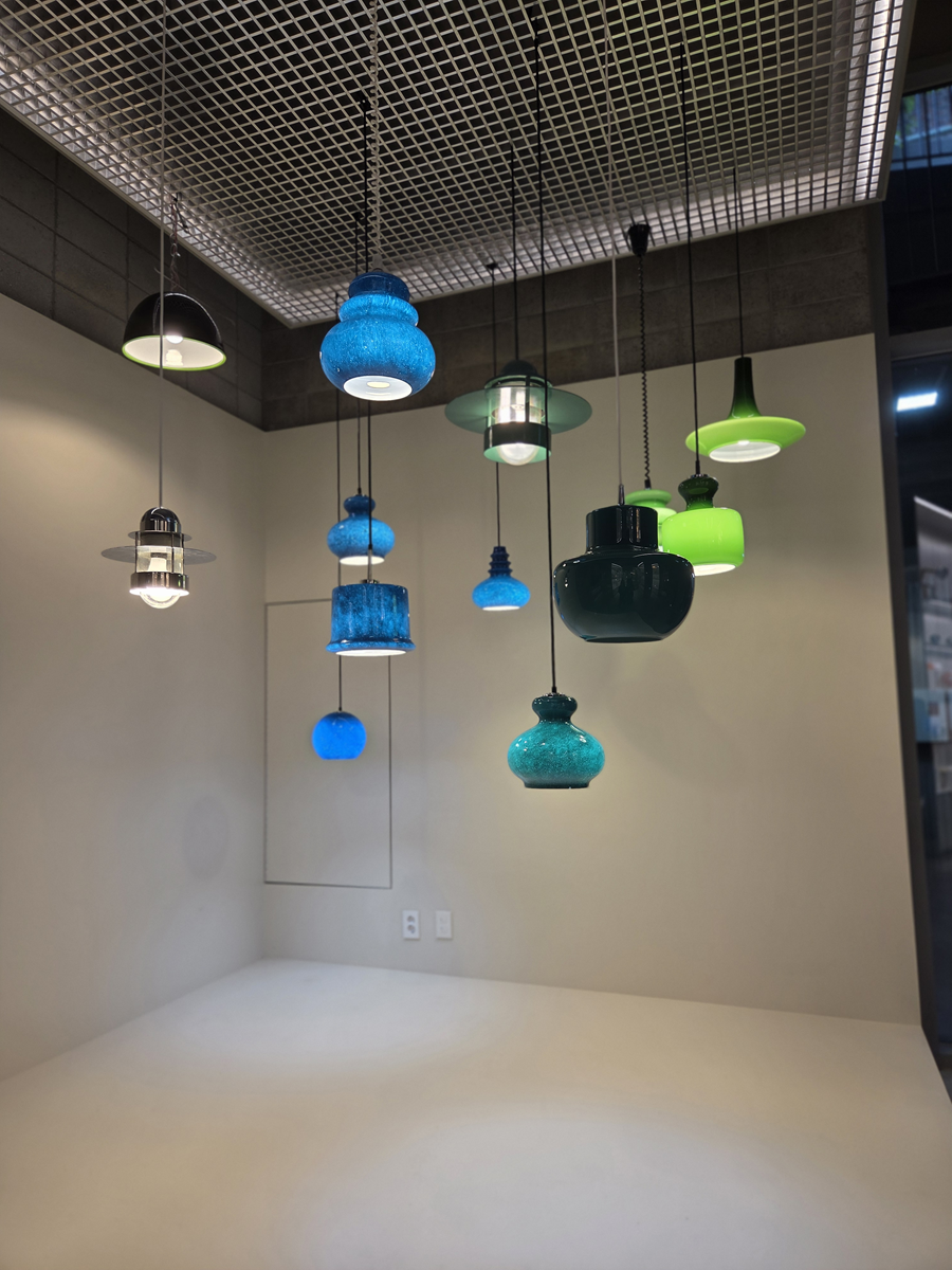 ▲ 오프하우스 지하 1층에 마련된 조명과 관련된 전시 ⓒ남수지 기자