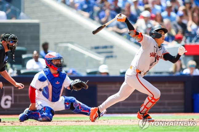 ▲ 샌프란시스코 이정후가 멀티히트를 기록하며 부활의 시작을 알렸다.ⓒ연합뉴스 제공