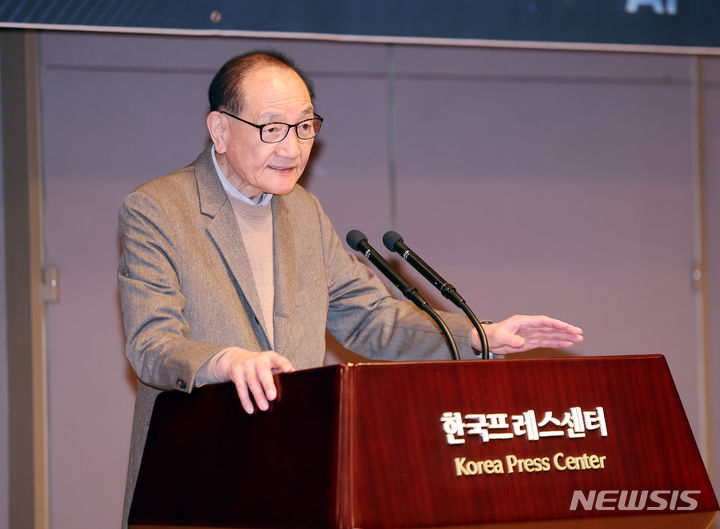 ▲ 김효재 한국언론진흥재단 이사장. ⓒ뉴시스