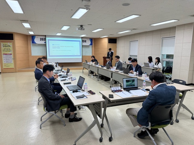 ▲ 포항시가 지난 16일 강소기업성장위원회를 개최했다.ⓒ포항시