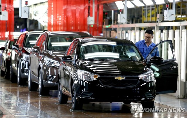 ▲ 미국 GM(제너럴모터스)와 상하이자동차(SAIC)의 합작 회사 'SAIC-GM'의 중국 산둥성 옌타이 공장. 출처=UPIⓒ연합뉴스
