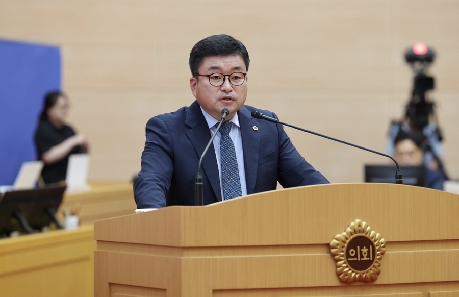 ▲ 모정환 전남도의원이 광주광역시가 일방적으로 추진 중인 자원회수시설(소각장) 건립과 관련해 함평군민의 우려를 해소할 전남도의 특단의 대책 마련을 촉구했다.ⓒ전남도의회 제공