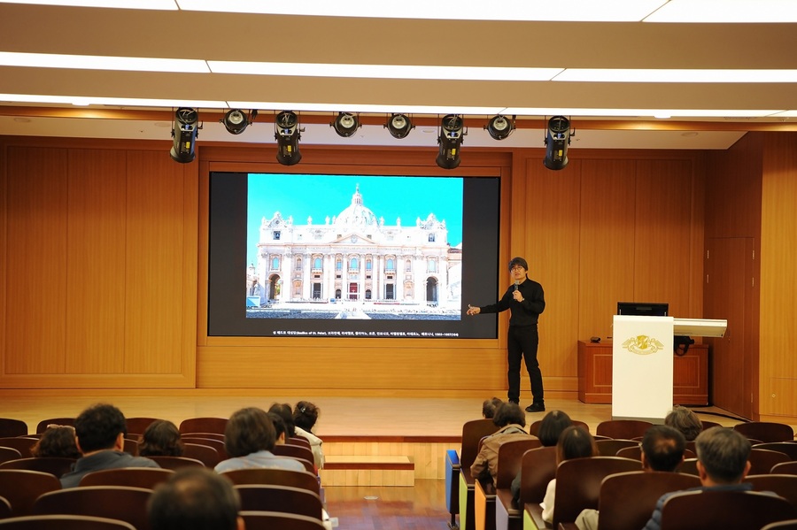 ▲ 계명대(총장 신일희) 계명시민교육원 박물관대학이 2025학년도 2학기 역사문화 아카데미(15기)에서 ‘나를 찾아 떠나는 길 - 세계의 순례와 탐방 문화’를 주제로 한 특별 강좌를 연다.ⓒ계명대