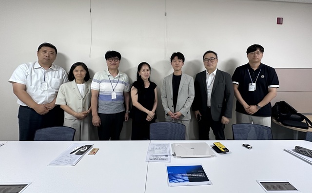 ▲ 포항시는 지난 23일 산업통상자원부를 방문해 그래핀을 ‘국가첨단전략기술’로 지정해 줄 것을 건의했다.ⓒ포항시